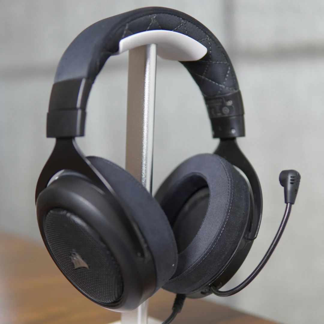 Headphones